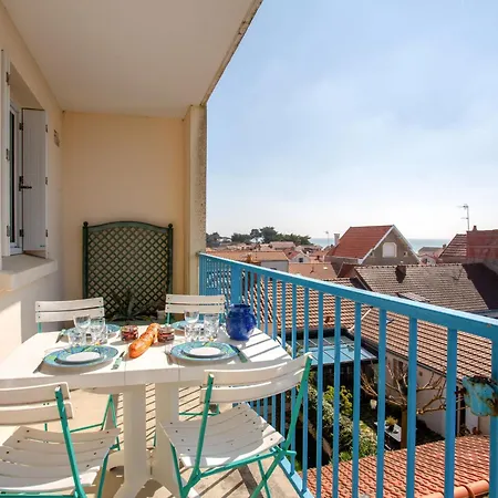 Apartment Les Tilleuls-3 By Interhome La Bernerie-en-Retz