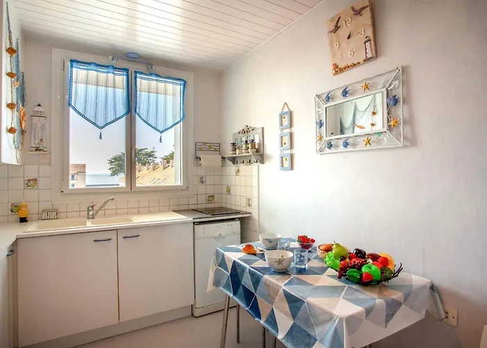 Les Tilleuls-3 By Interhome Apartmán *